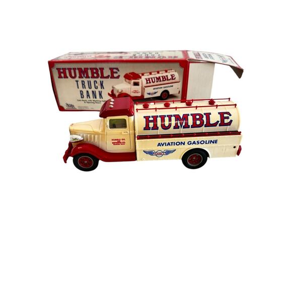 Vintage Humble Aviation‎ Gasoline Truck Bank - Coin Bank with Working Lights - Picture 4 of 16